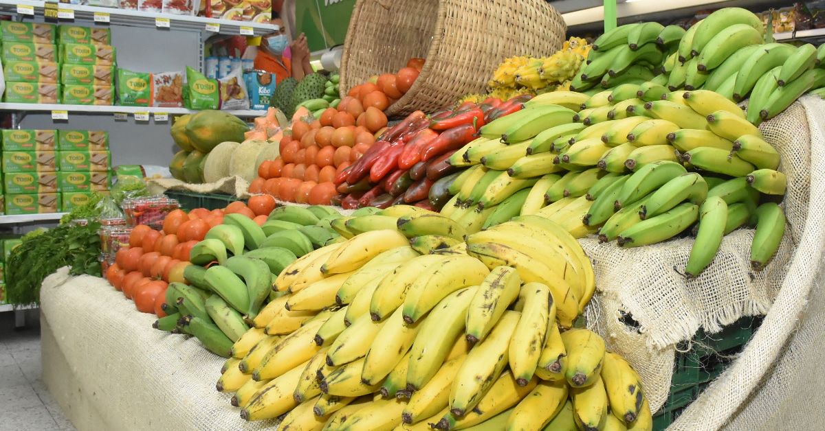 Los precios no bajan la inflación le pisa los talones al aumento del